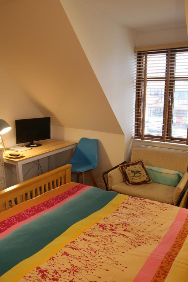 Bed and Breakfast The Enclave Worthing Exterior foto